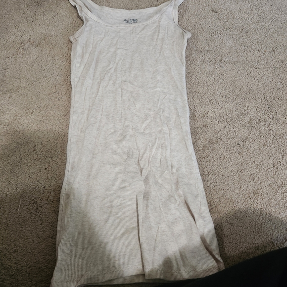 Tank Top Bundle - Picture 1 of 6